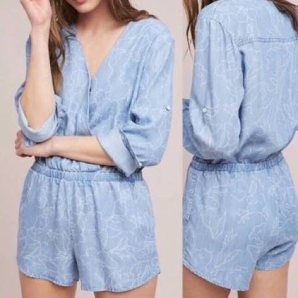 New w/out Tag Women's  CLOTH & STONE denim floral design Chambray Romper x small